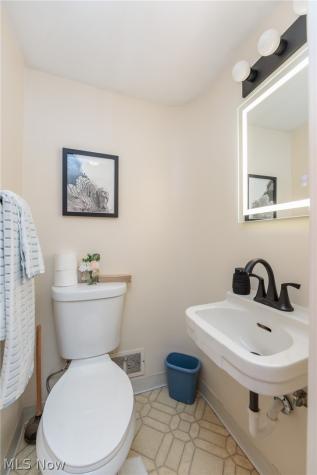 4043 Princeton Boulevard South Euclid OH 44121