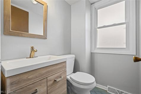 270 Riveredge Parkway Berea OH 44017