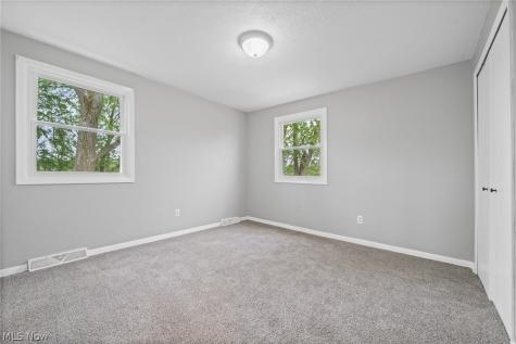 270 Riveredge Parkway Berea OH 44017