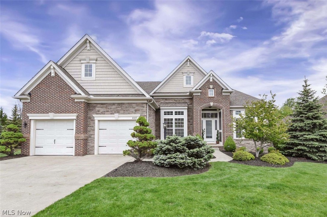 4089 Fox Chase Seven Hills OH 44131