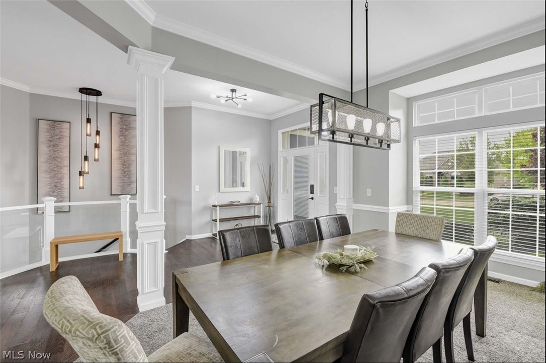 4089 Fox Chase Seven Hills OH 44131