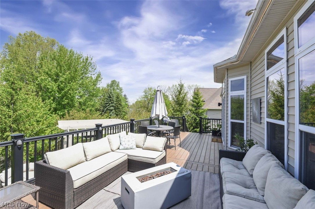 4089 Fox Chase Seven Hills OH 44131