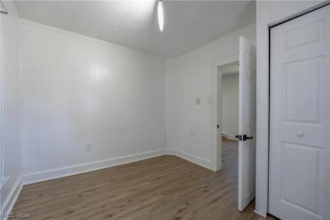 155 Fernwood Avenue Barberton OH 44203