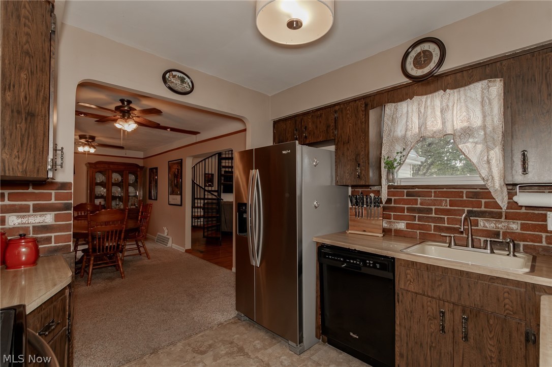 28618 Gilchrist Drive Willowick OH 44095