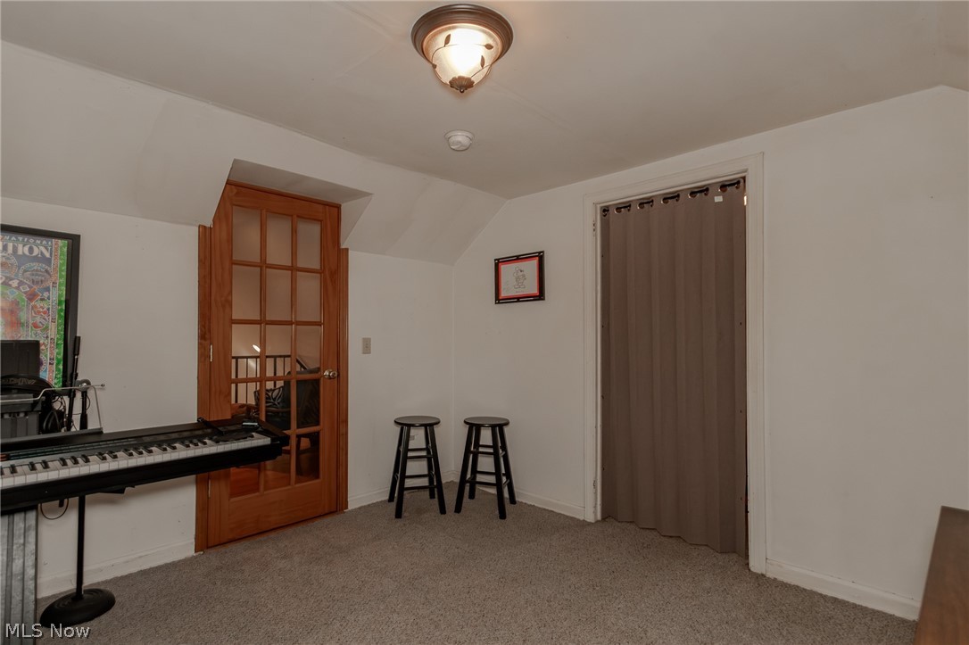 28618 Gilchrist Drive Willowick OH 44095