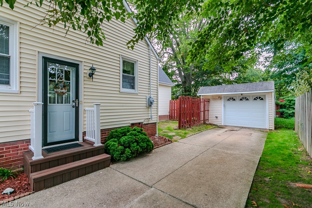 28618 Gilchrist Drive Willowick OH 44095