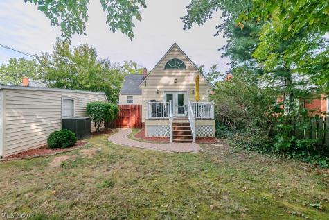 28618 Gilchrist Drive Willowick OH 44095