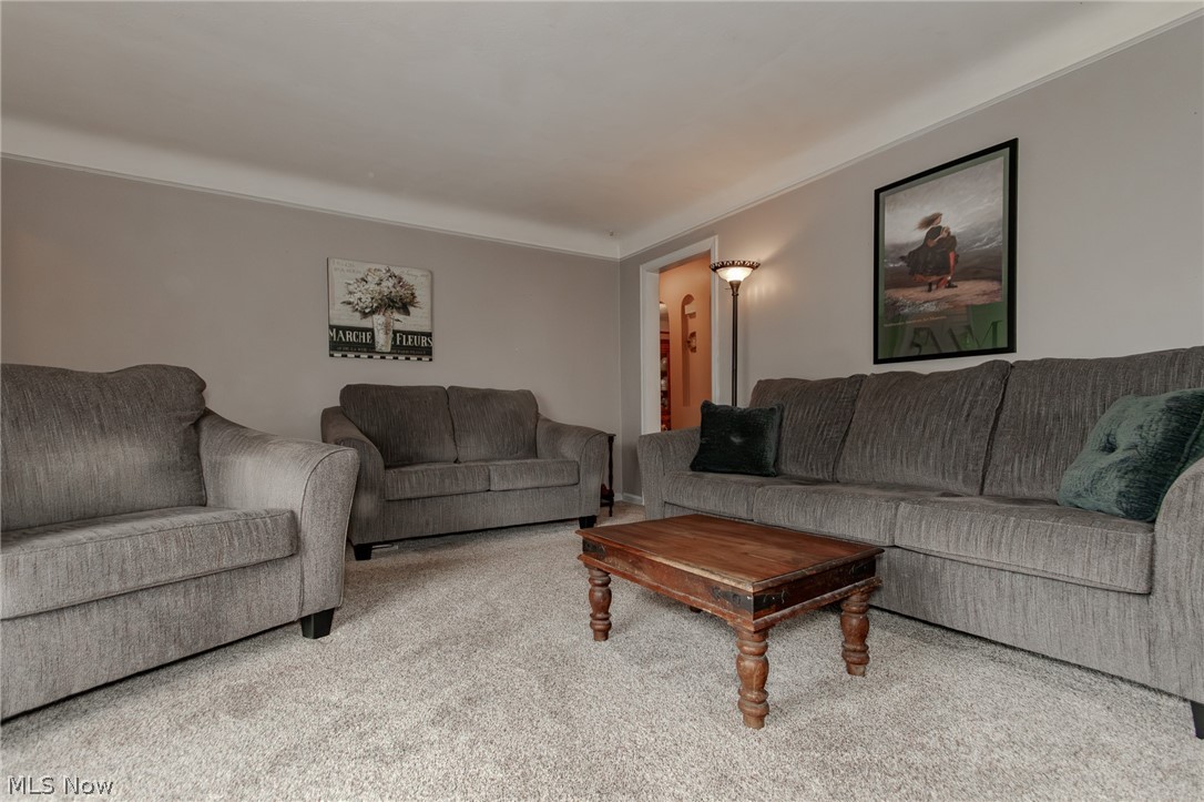 28618 Gilchrist Drive Willowick OH 44095