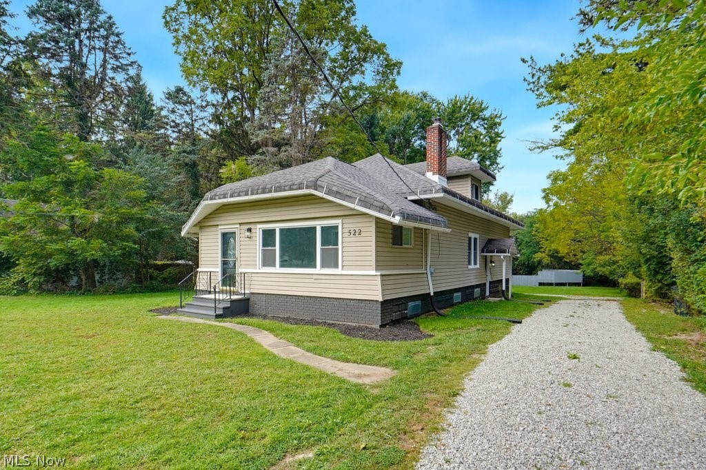 522 Massillon Road Akron OH 44306