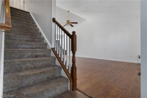 1138 Ledgestone Drive Wadsworth OH 44281