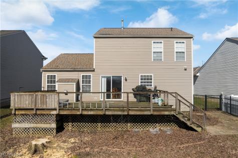 1138 Ledgestone Drive Wadsworth OH 44281