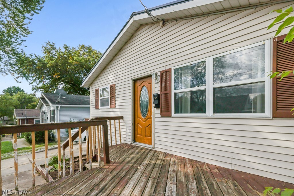 2966 Wingate Avenue Akron OH 44314