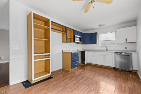 2966 Wingate Avenue Akron OH 44314