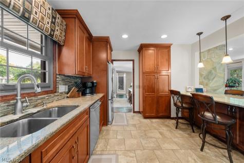 3270 Harris Road Broadview Heights OH 44147