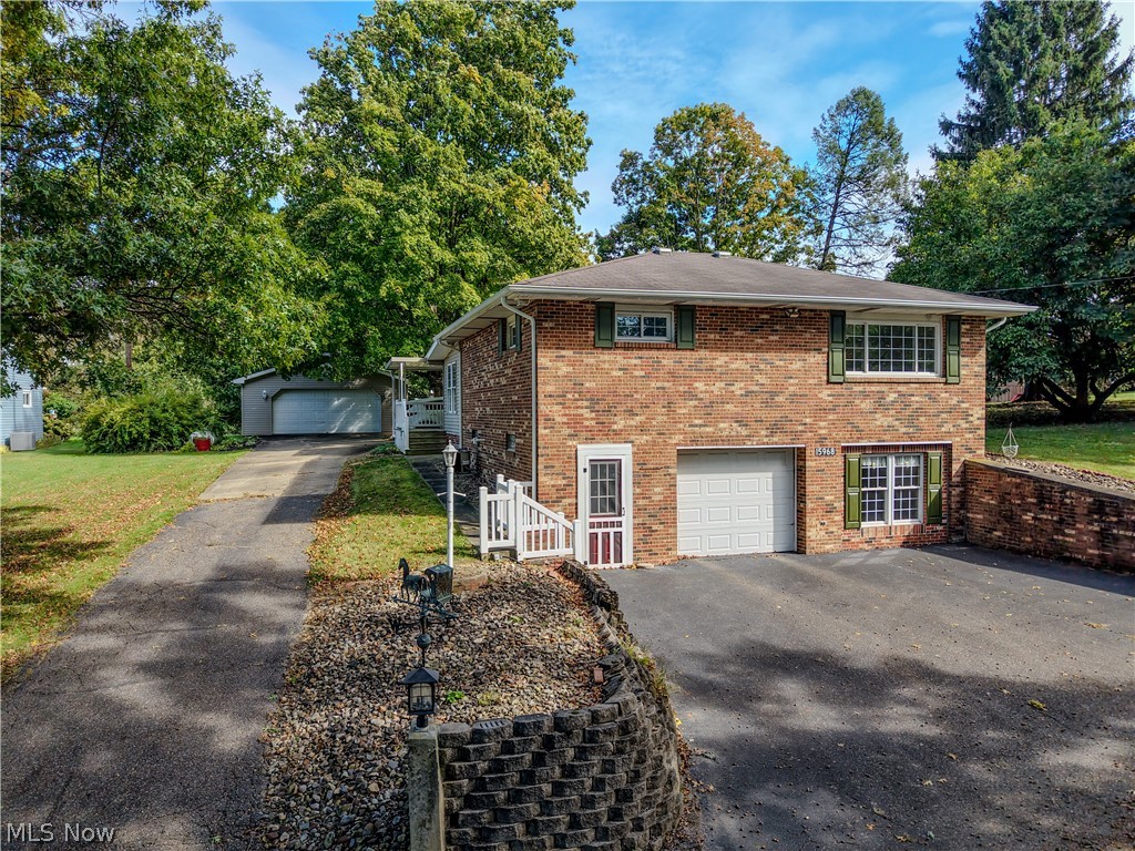 15962 Longs Church Road East Liverpool OH 43920