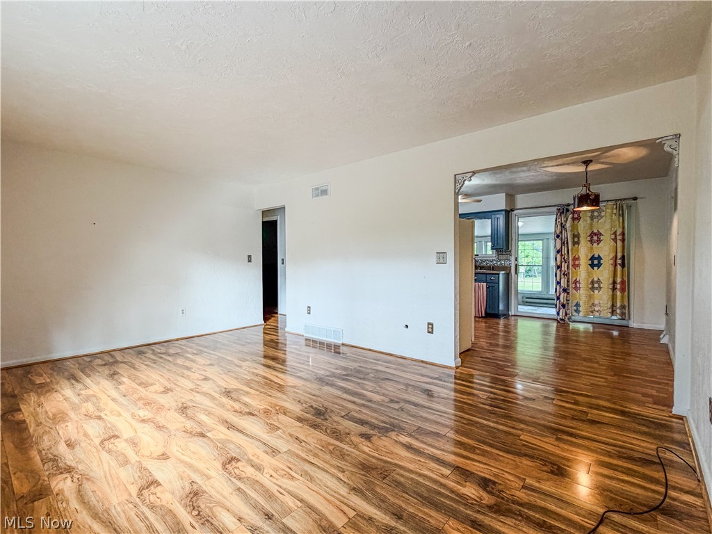 15962 Longs Church Road East Liverpool OH 43920