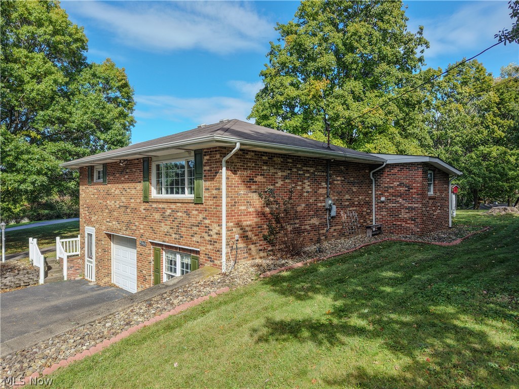 15962 Longs Church Road East Liverpool OH 43920