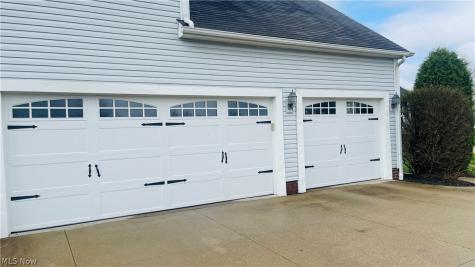3473 Churchill Downs Stow OH 44224