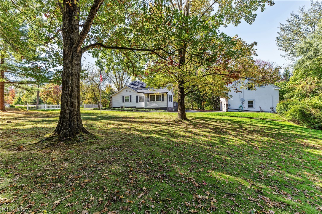 35755 Miles Road Moreland Hills OH 44022