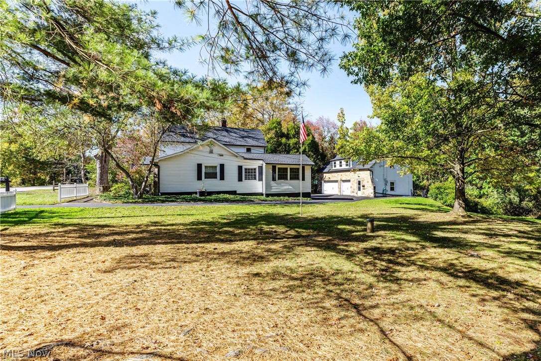 35755 Miles Road Moreland Hills OH 44022