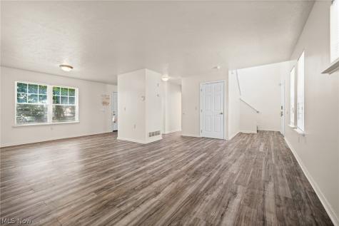 1696 E 85th Street Cleveland OH 44106