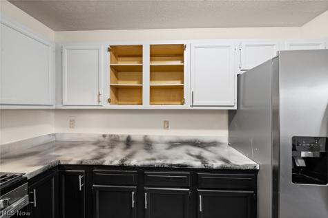 1696 E 85th Street Cleveland OH 44106