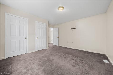 1696 E 85th Street Cleveland OH 44106