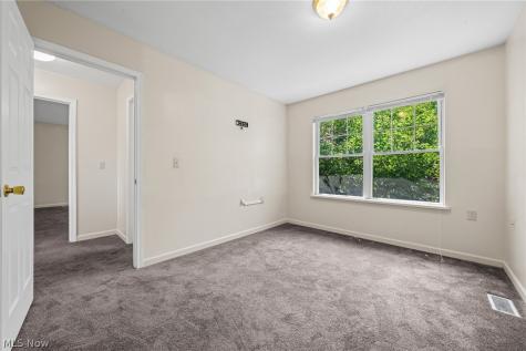 1696 E 85th Street Cleveland OH 44106