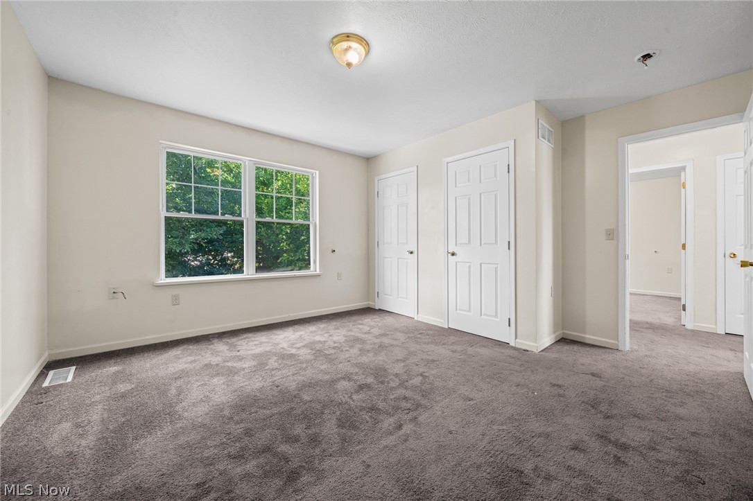 1696 E 85th Street Cleveland OH 44106