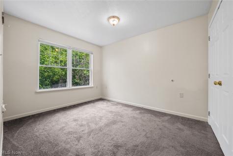 1696 E 85th Street Cleveland OH 44106