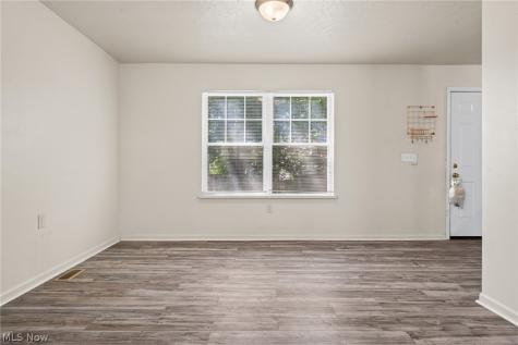 1696 E 85th Street Cleveland OH 44106