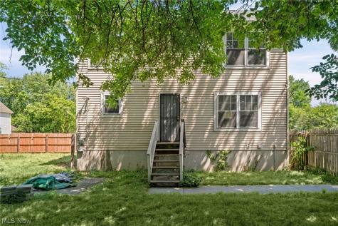 1696 E 85th Street Cleveland OH 44106