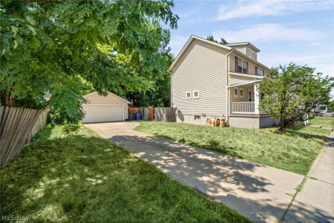 1696 E 85th Street Cleveland OH 44106