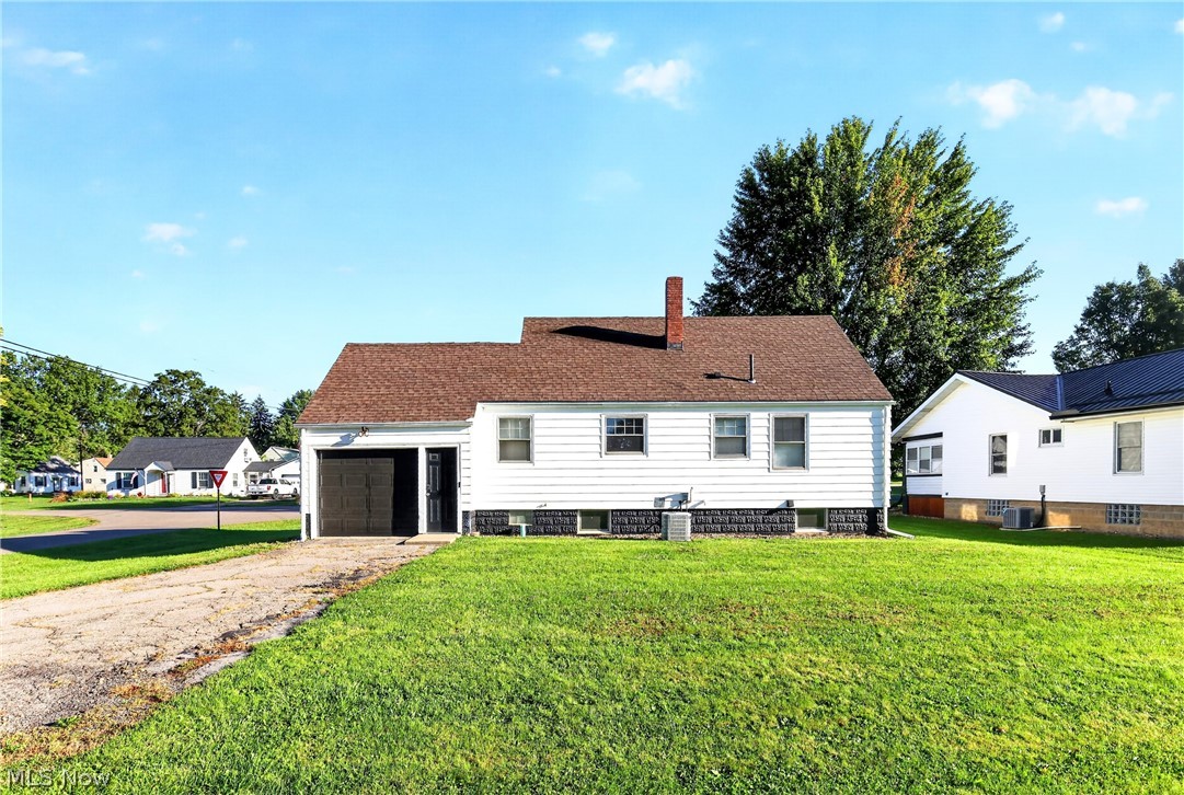 4680 Hummel Drive NW Warren OH 44483