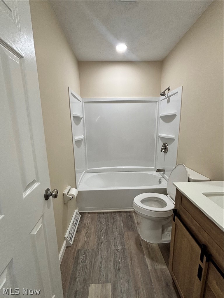 663 Meadowland Drive Hubbard OH 44425