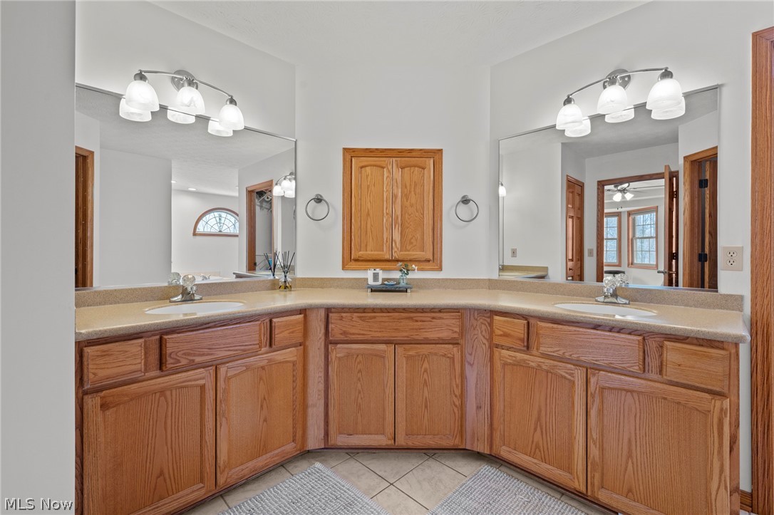 10560 Auburndale Road Chagrin Falls OH 44023
