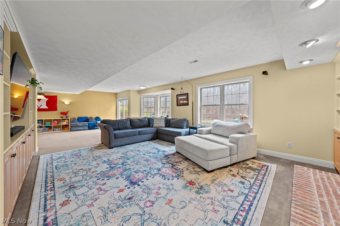 10560 Auburndale Road Chagrin Falls OH 44023
