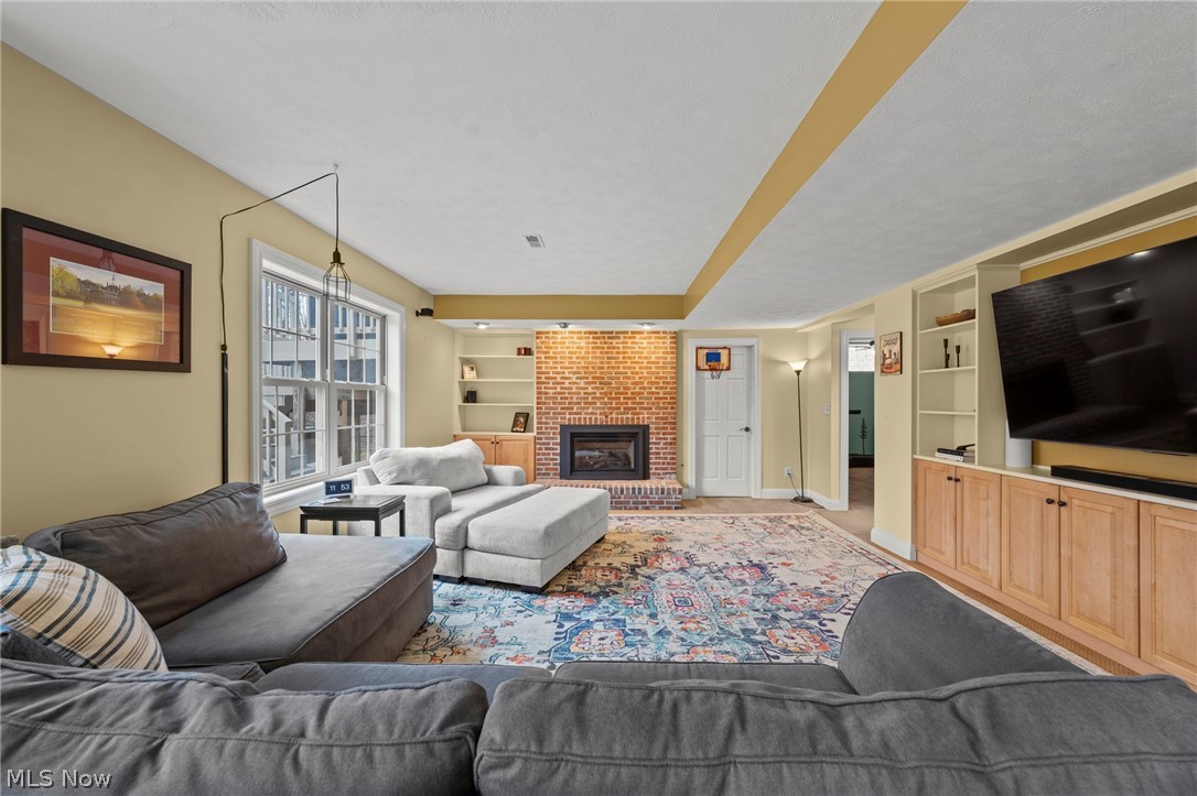 10560 Auburndale Road Chagrin Falls OH 44023