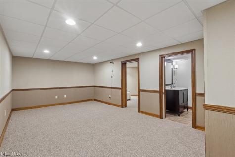 255 Gloucester Drive Medina OH 44256