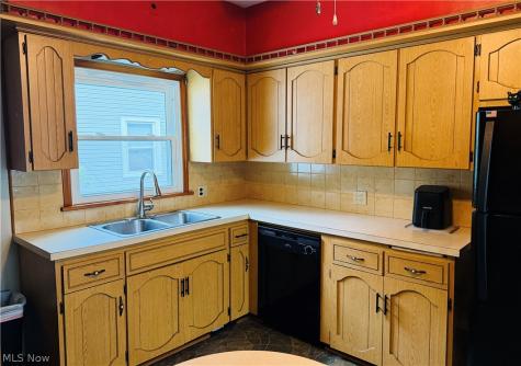 1040 W 18th Street Lorain OH 44052