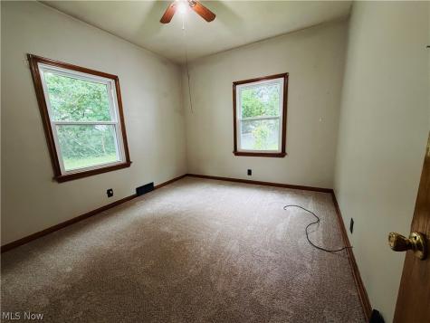 1040 W 18th Street Lorain OH 44052