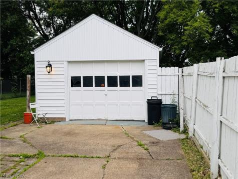 1040 W 18th Street Lorain OH 44052