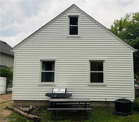 1040 W 18th Street Lorain OH 44052