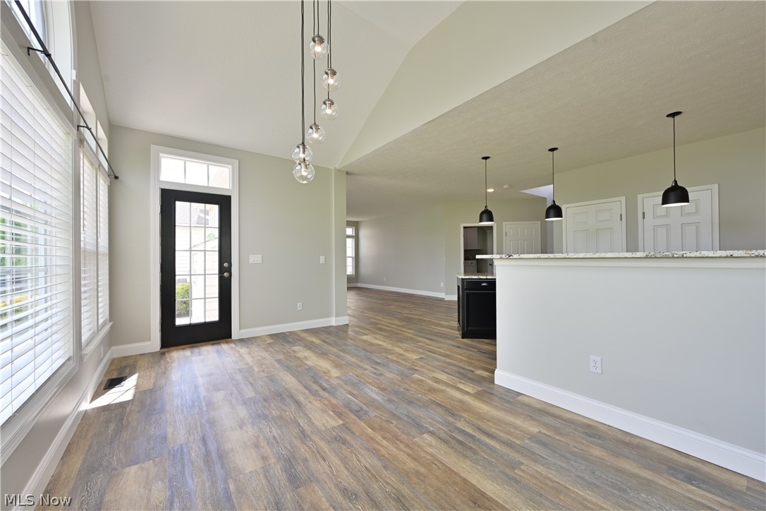 805 Horseshoe Way Avon Lake OH 44012