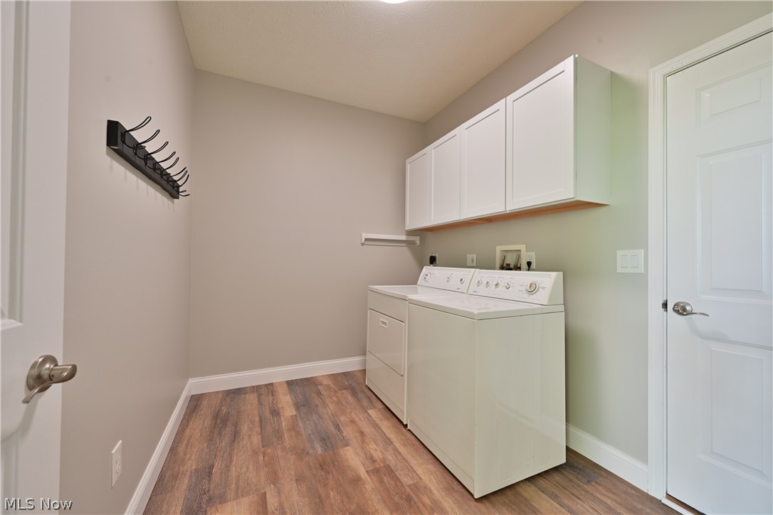 805 Horseshoe Way Avon Lake OH 44012