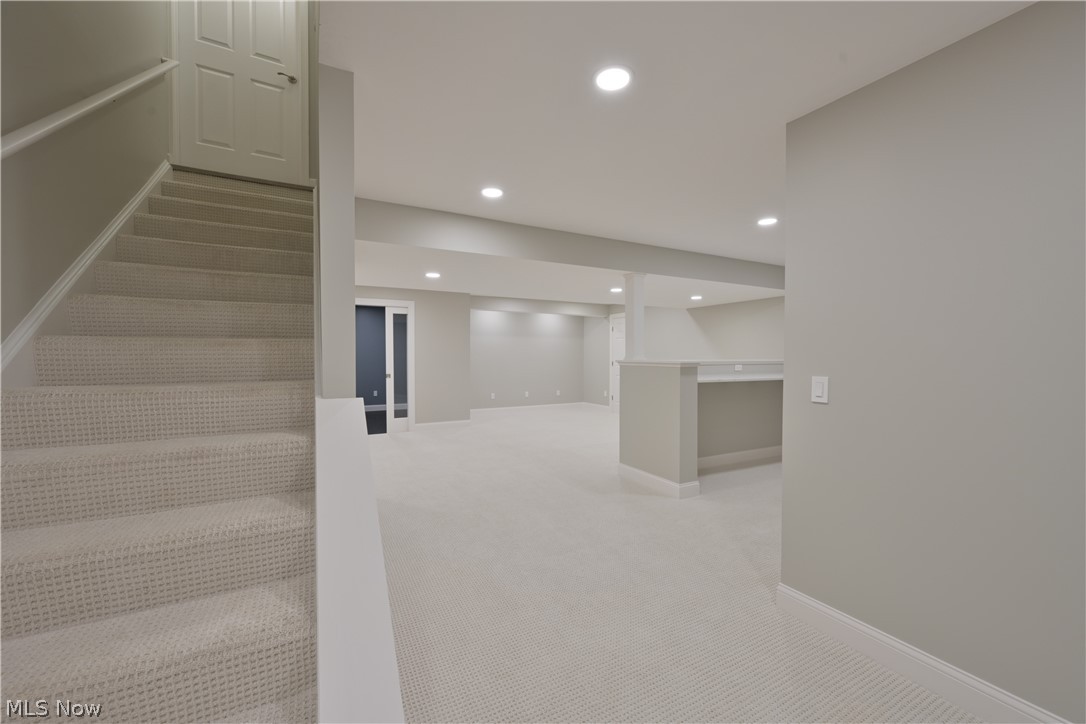 805 Horseshoe Way Avon Lake OH 44012