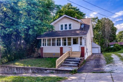 39 E Catawba Avenue Akron OH 44301
