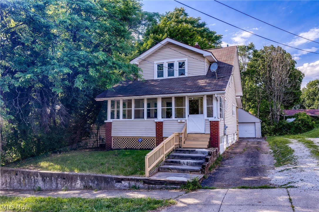 39 E Catawba Avenue Akron OH 44301