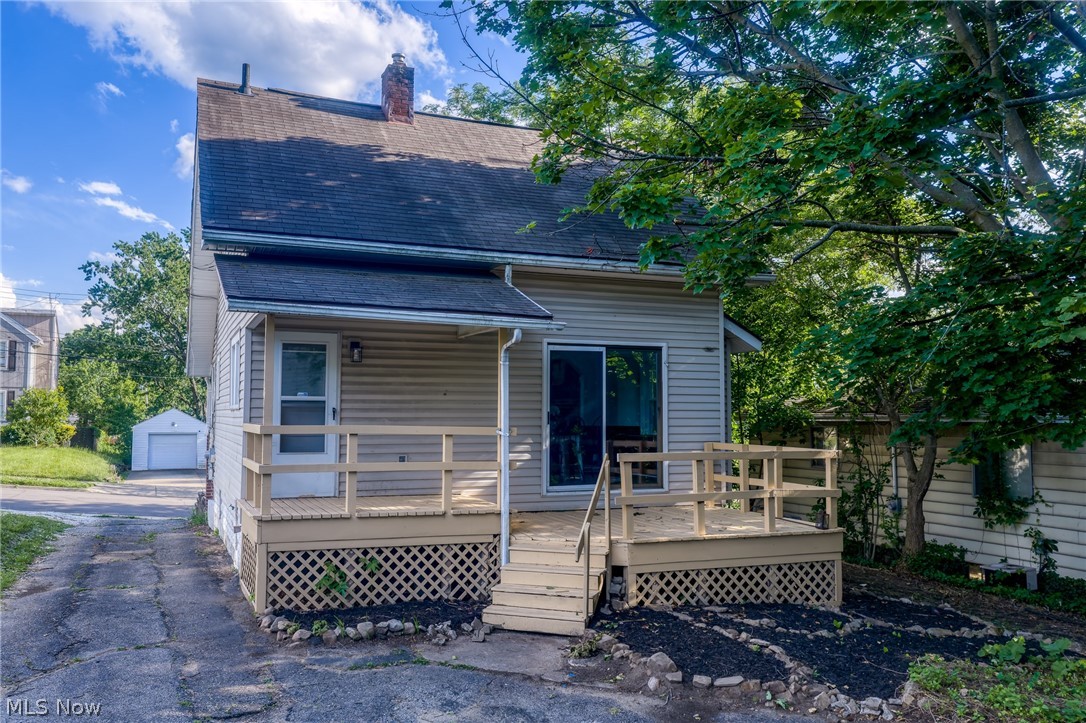 39 E Catawba Avenue Akron OH 44301