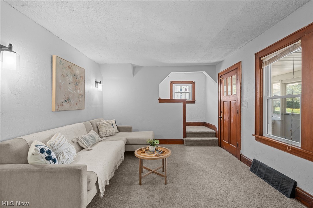 39 E Catawba Avenue Akron OH 44301